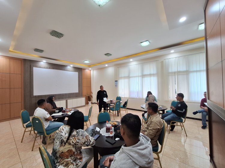 TEORI PENGAMBILAN KEBIJAKAN SEBAGAI SEBUAH MODEL